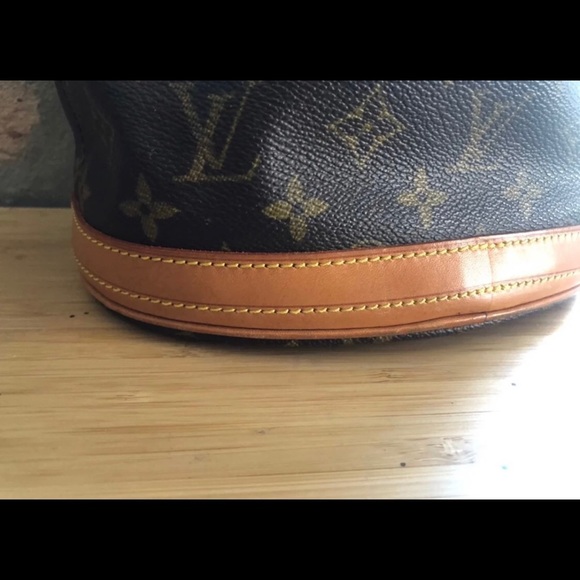 Auth Louis Vuitton Bucket PM - Picture 7 of 11